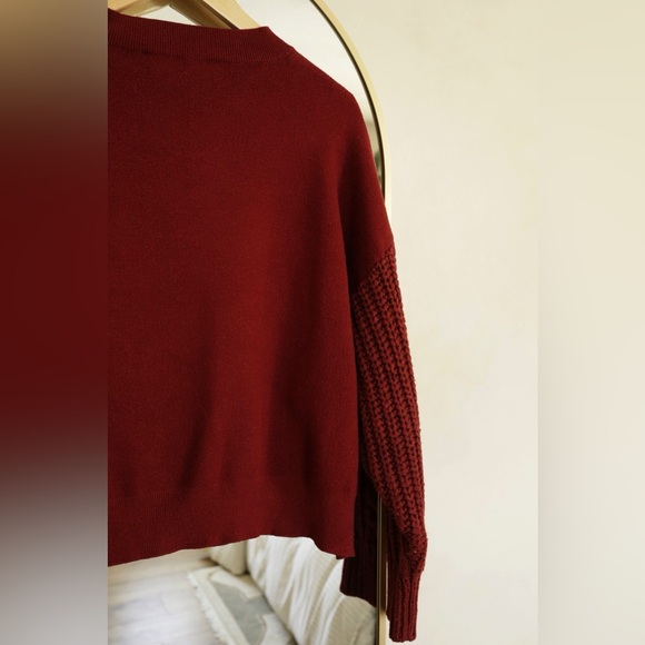 Zara Red Sweater - Picture 4 of 5